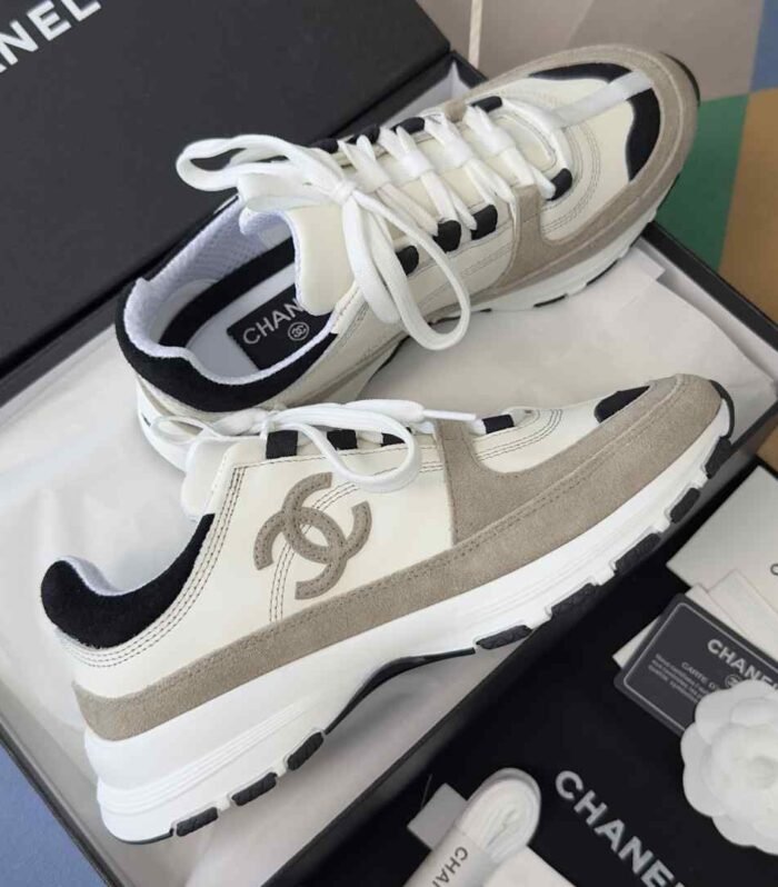 Chanel Slingback Pump Grosgrain Cap-Toe Classic
