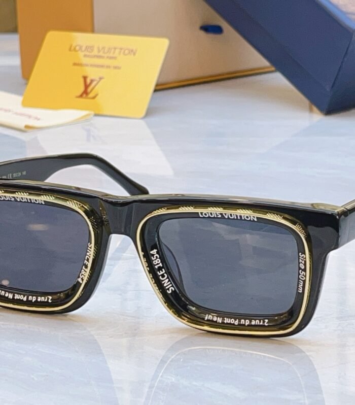 Louis Vuitton Sungalsses