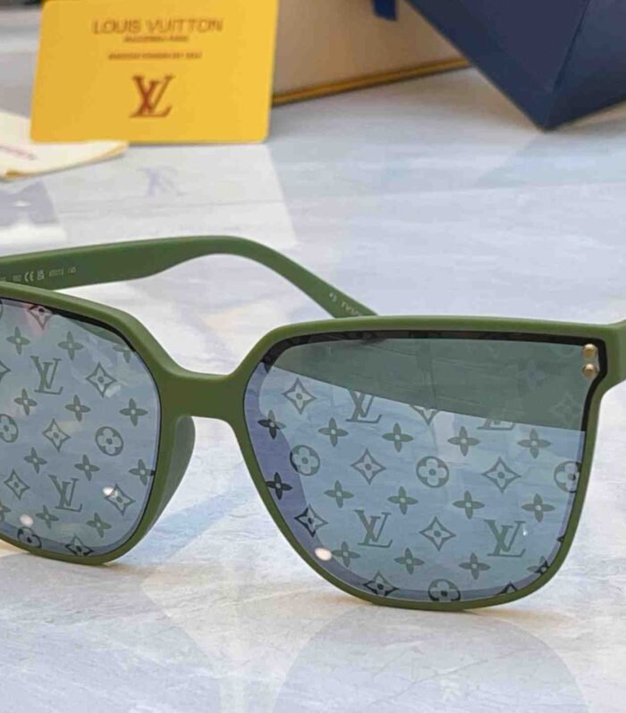 Louis Vuitton Sungalsses