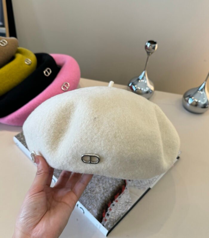Hermes Caps