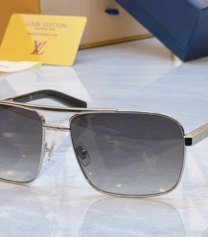 Louis Vuitton Sungalsses