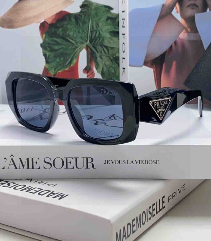 Prada Sungalsses
