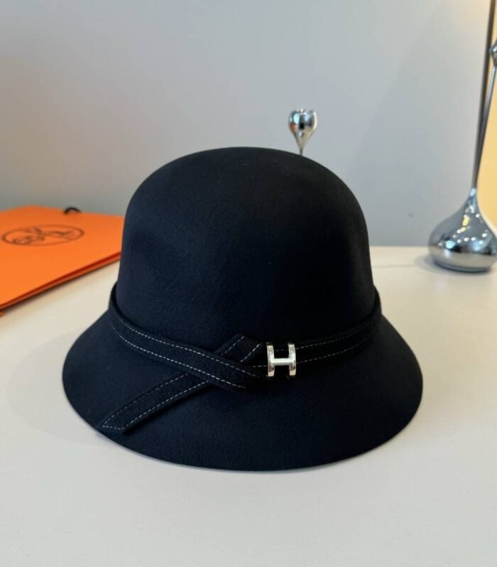 Hermes Caps