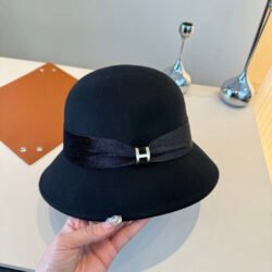 Hermes Caps