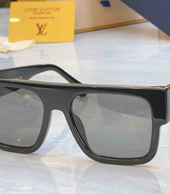 Louis Vuitton Sungalsses