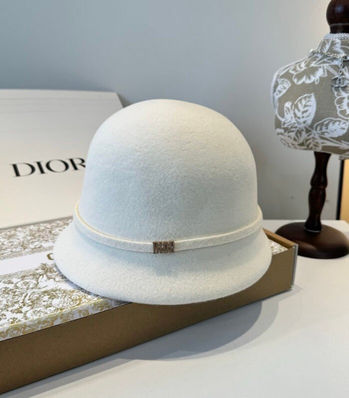 Dior Caps