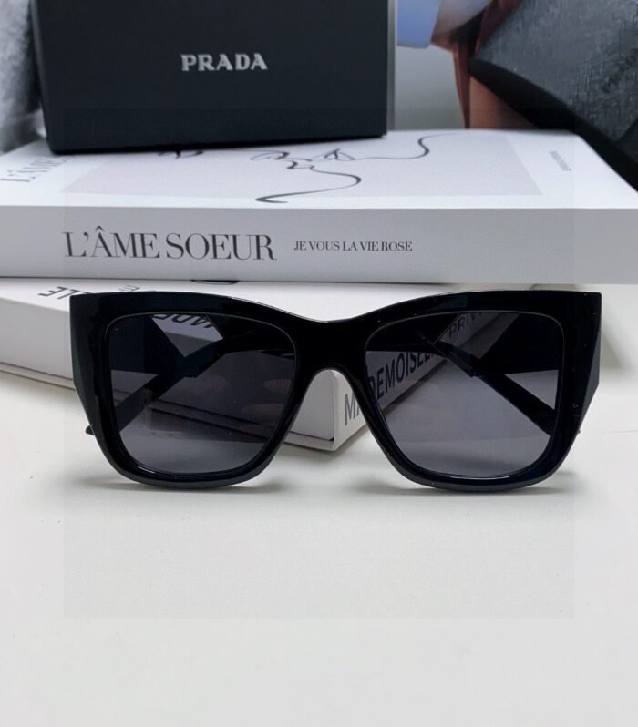 Prada Sungalsses