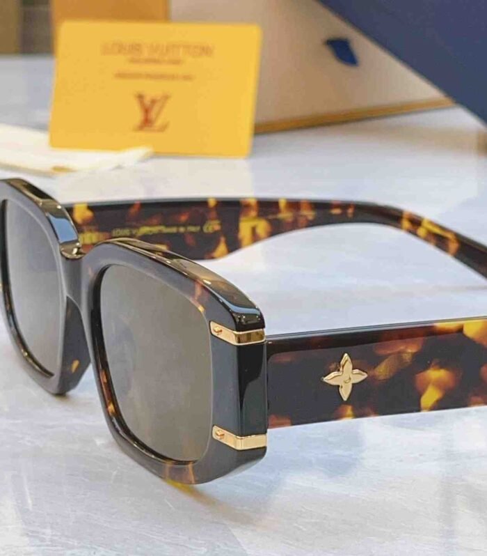 Louis Vuitton Sungalsses