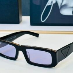 Prada Sungalsses