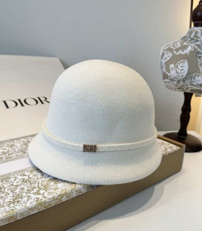 Dior Caps