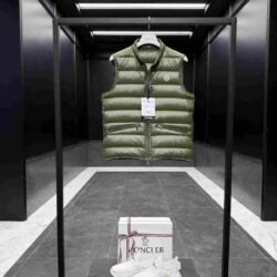 Moncler Vest