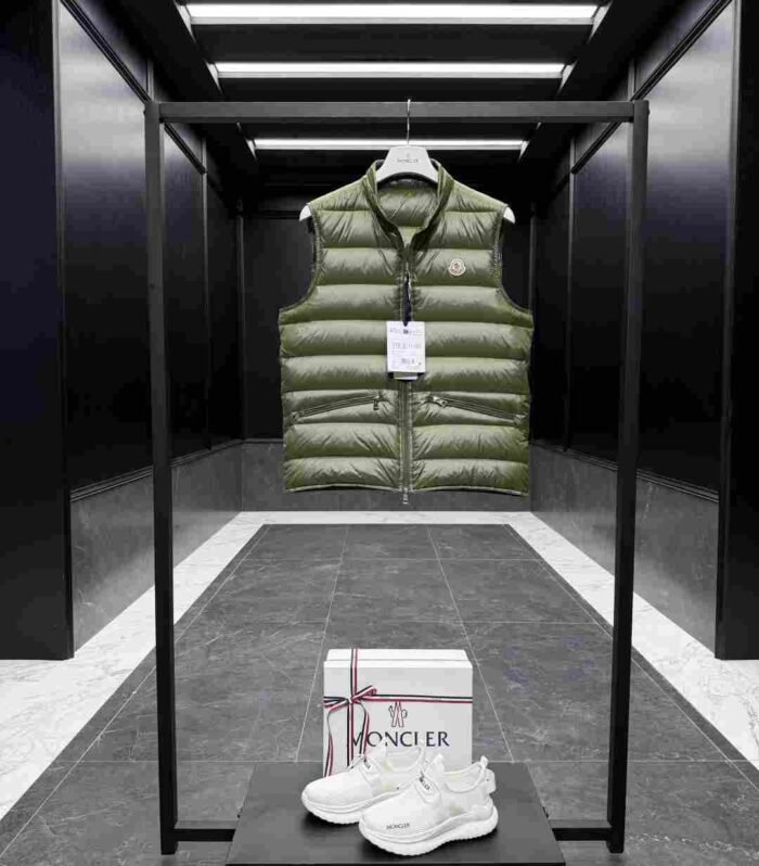 Moncler Vest