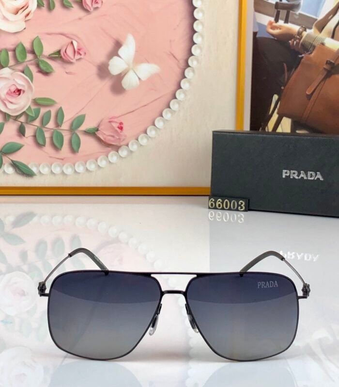 Prada Sungalsses