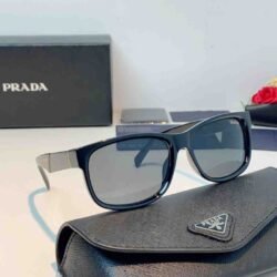 Prada Sungalsses